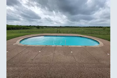 484 Hill County Road 4149, Grandview, TX 76050 - Photo 35