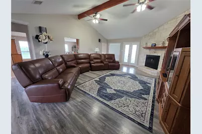484 Hill County Road 4149, Grandview, TX 76050 - Photo 3