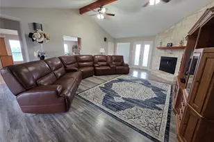 484 Hill County Road 4149, Grandview, TX 76050 - Photo 3