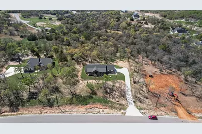 245 Creek Crossing Street, Alvord, TX 76225 - Photo 5