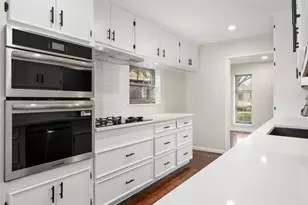 501 Tanglewood Dr S, Irving, TX 75061 - Photo 15