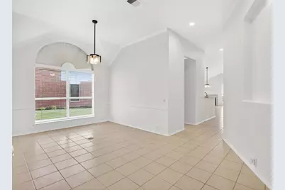 5746 Walnut Creek Drive, Fort Worth, TX 76137 - Photo 7