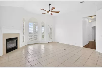 5746 Walnut Creek Drive, Fort Worth, TX 76137 - Photo 17