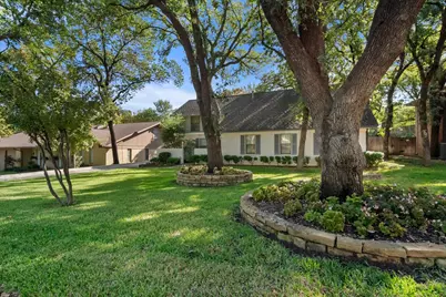 905 Live Oak Lane, Arlington, TX 76012 - Photo 3