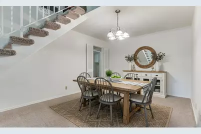 905 Live Oak Lane, Arlington, TX 76012 - Photo 5