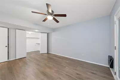 513 Hunters Glen Street, Lewisville, TX 75067 - Photo 15