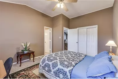 513 Hunters Glen Street, Lewisville, TX 75067 - Photo 15