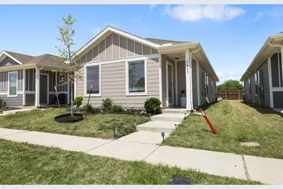 1445 Sterling Way, Ferris, TX 75125 - Photo 5