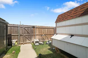 1445 Sterling Wy, Ferris, TX 75125 - Photo 15