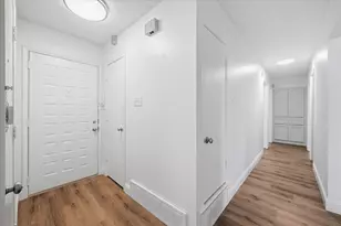 7529 Meadowlark Ln N, Watauga, TX 76148 - Photo 11