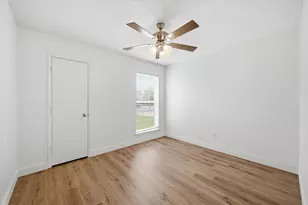 7529 Meadowlark Ln N, Watauga, TX 76148 - Photo 17