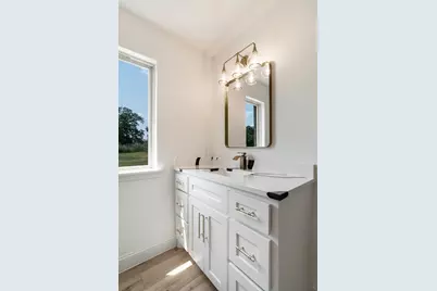 306 Sunset, Roxton, TX 75477 - Photo 19