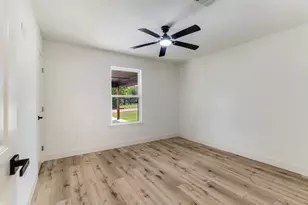 306 Sunset, Roxton, TX 75477 - Photo 17