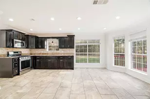 220 Laredo Dr, Reno, TX 75462 - Photo 9