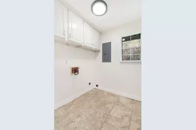 220 Laredo Drive, Reno, TX 75462 - Photo 17