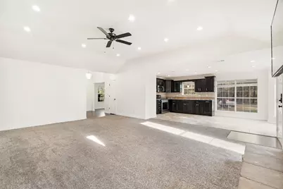 220 Laredo Drive, Reno, TX 75462 - Photo 7