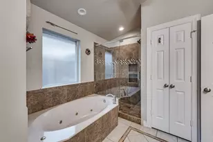 2720 Holly Brook Ct, Bedford, TX 76021 - Photo 29