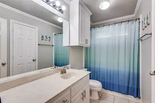 2720 Holly Brook Ct, Bedford, TX 76021 - Photo 23