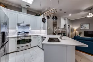 2720 Holly Brook Ct, Bedford, TX 76021 - Photo 13