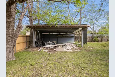 1005 E Evergreen Street, Mexia, TX 76667 - Photo 17