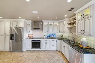 2000 Lakehill Ct, Arlington, TX 76012 - Photo 13