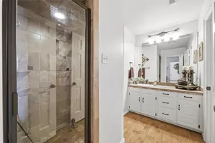 2000 Lakehill Ct, Arlington, TX 76012 - Photo 31