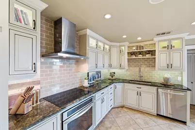 2000 Lakehill Court, Arlington, TX 76012 - Photo 11