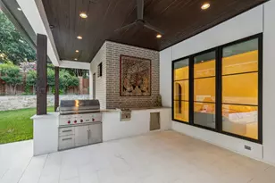 13919 Hughes Ln, Dallas, TX 75240 - Photo 15