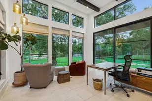 13919 Hughes Ln, Dallas, TX 75240 - Photo 19