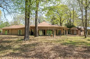 375 County Rd 45080, Powderly, TX 75473 - Photo 17