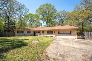 375 County Rd 45080, Powderly, TX 75473 - Photo 1