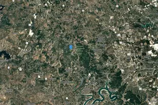 29900 Montana Springs Dr, Marble Falls, TX 78654 - Photo 3