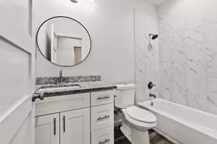 1221 W Johnson St, Denison, TX 75020 - Photo 17