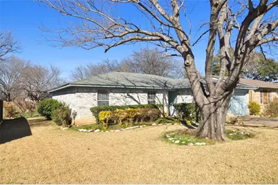 1216 Patrick Street, Crowley, TX 76036 - Photo 3