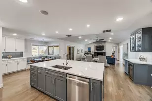 3851 Regent Dr, Dallas, TX 75229 - Photo 13