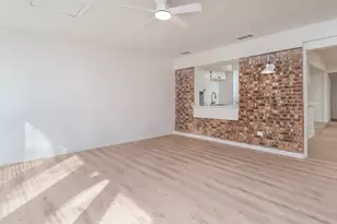 3915 Firethorn Dr, Arlington, TX 76017 - Photo 17