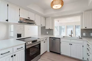 3915 Firethorn Dr, Arlington, TX 76017 - Photo 9