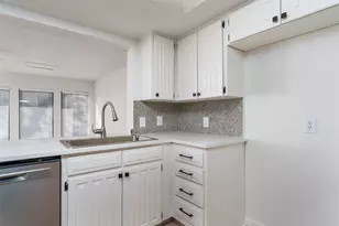 3915 Firethorn Dr, Arlington, TX 76017 - Photo 11