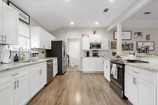 691 Montana Ct N, Keller, TX 76248 - Photo 7