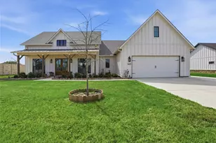 1023 County Rd 337, Glen Rose, TX 76043 - Photo 1