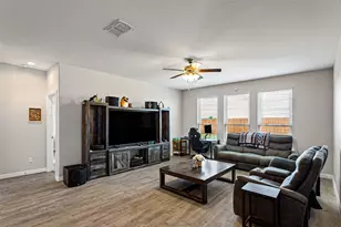 1212 Dublin Dr, Cleburne, TX 76033 - Photo 29