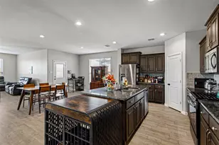 1212 Dublin Dr, Cleburne, TX 76033 - Photo 21