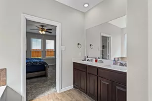 1212 Dublin Dr, Cleburne, TX 76033 - Photo 17