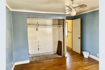 906 Young Street, Nocona, TX 76255 - Photo 11