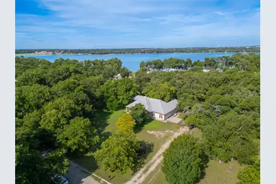 411 Valley Road, Weatherford, TX 76087 - Photo 3