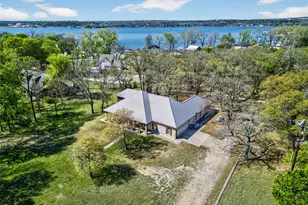 411 Valley Rd, Weatherford, TX 76087 - Photo 1