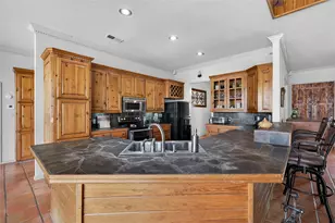 411 Valley Rd, Weatherford, TX 76087 - Photo 13