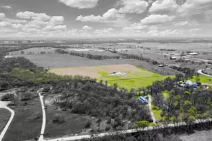 8970 Burnett Rd, Justin, TX 76247 - Photo 39