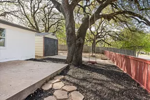 602 E 4th St, Weatherford, TX 76086 - Photo 21