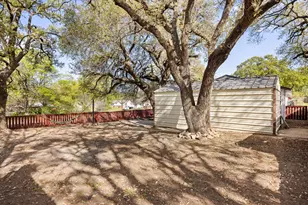 602 E 4th St, Weatherford, TX 76086 - Photo 27